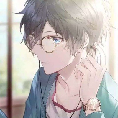 宝宝趁妈妈睡觉拿妈妈手指解锁手机